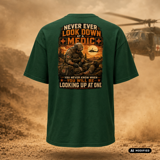 EU AI label - "Never look down on a Medic" Premium T-Shirt